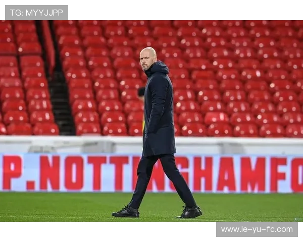 滕哈赫欧冠战术布局：精妙策略助曼联走向胜利